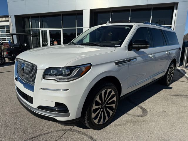 2023 Lincoln Navigator L Reserve