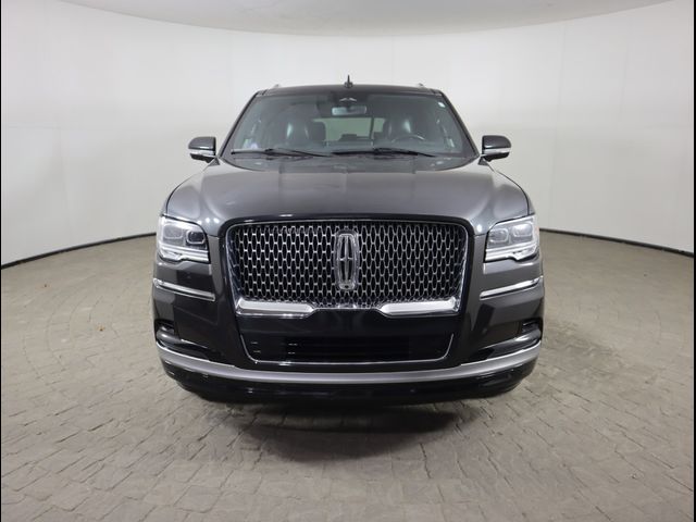 2023 Lincoln Navigator L Reserve