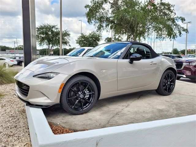 2023 Mazda MX-5 Miata Club