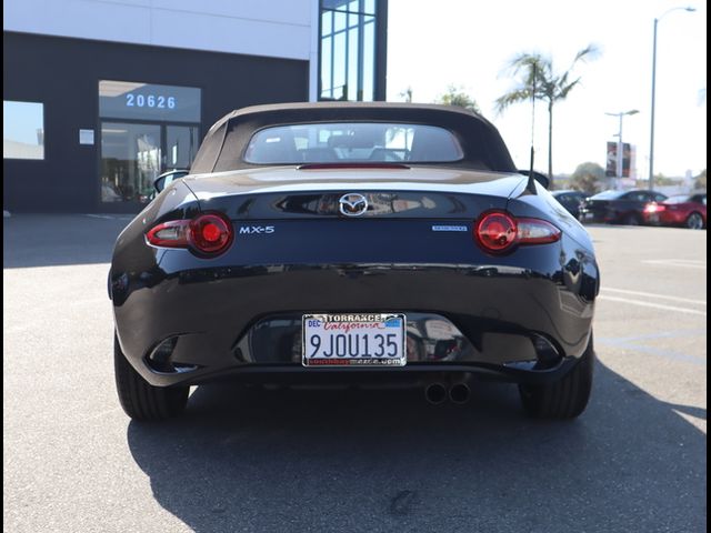 2023 Mazda MX-5 Miata Sport