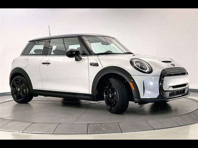 2023 MINI Cooper Hardtop SE