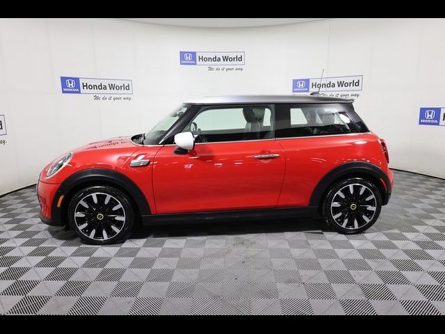 2023 MINI Hardtop 2 Door Cooper SE Signature