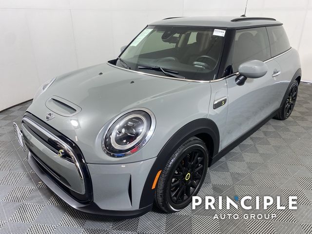 2023 MINI Hardtop 2 Door Cooper SE Signature