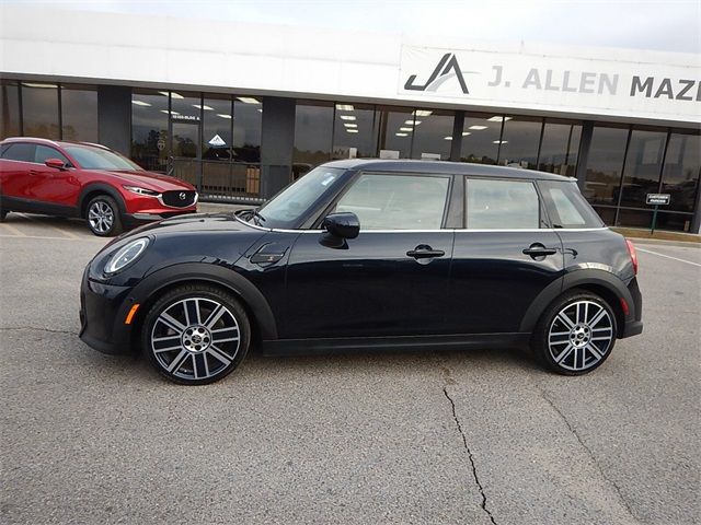 2023 MINI Hardtop 4 Door Cooper S Classic