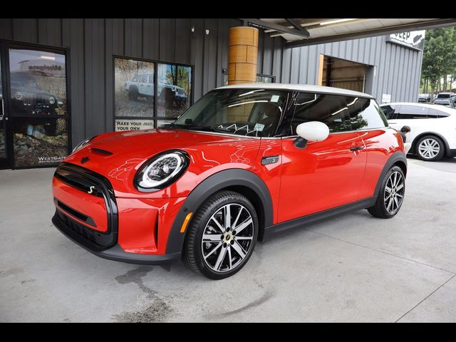 2023 MINI Cooper Hardtop SE