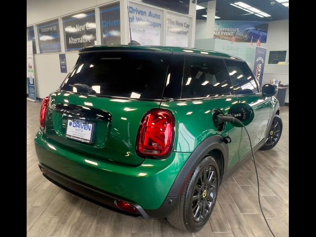 2023 MINI Hardtop 2 Door Cooper SE Signature