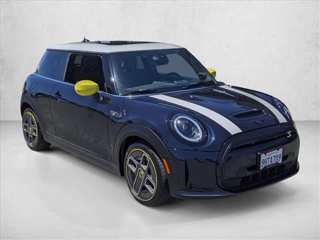 2023 MINI Cooper Hardtop SE