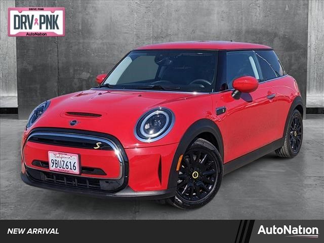 2023 MINI Hardtop 2 Door Cooper SE Signature