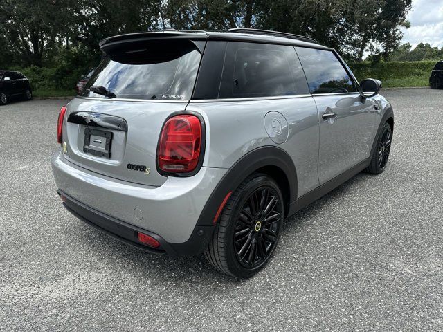 2023 MINI Cooper Hardtop SE