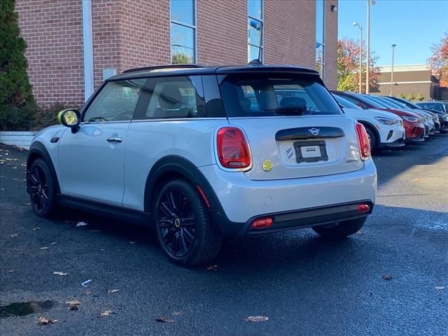 2023 MINI Cooper Hardtop SE