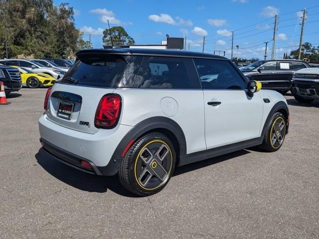 2023 MINI Cooper Hardtop SE