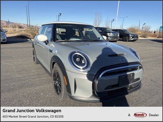 2023 MINI Cooper Hardtop SE