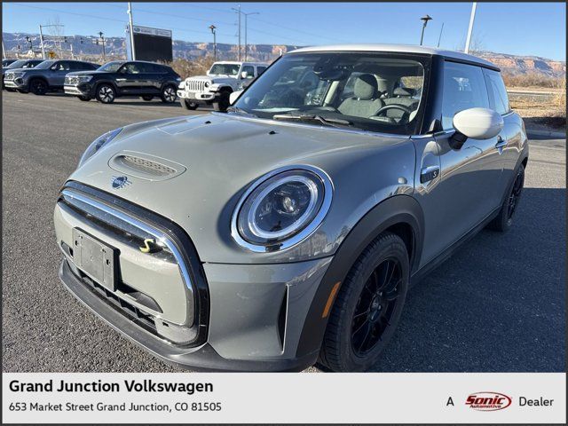 2023 MINI Cooper Hardtop SE