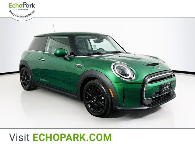 2023 MINI Hardtop 2 Door Cooper SE Signature