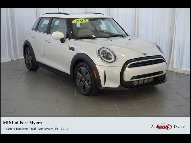 2023 MINI Cooper Hardtop Base