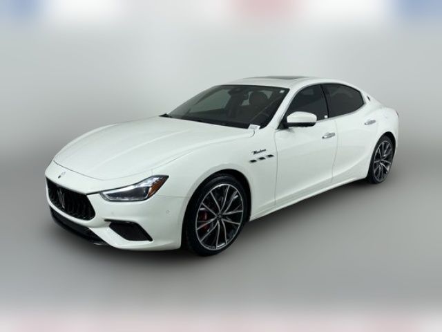 2023 Maserati Ghibli Modena