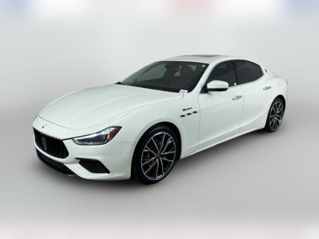 2023 Maserati Ghibli Modena