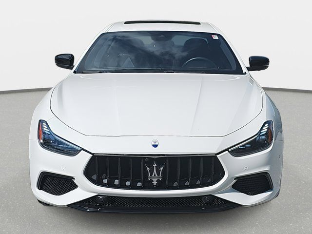 2023 Maserati Ghibli Modena