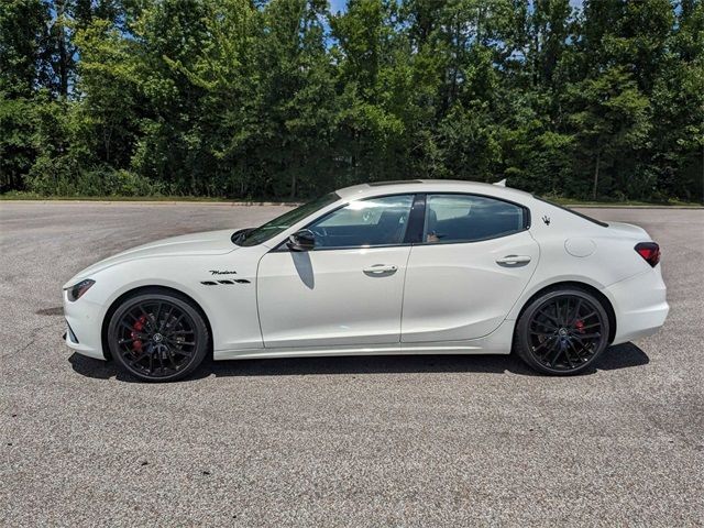 2023 Maserati Ghibli Modena Q4