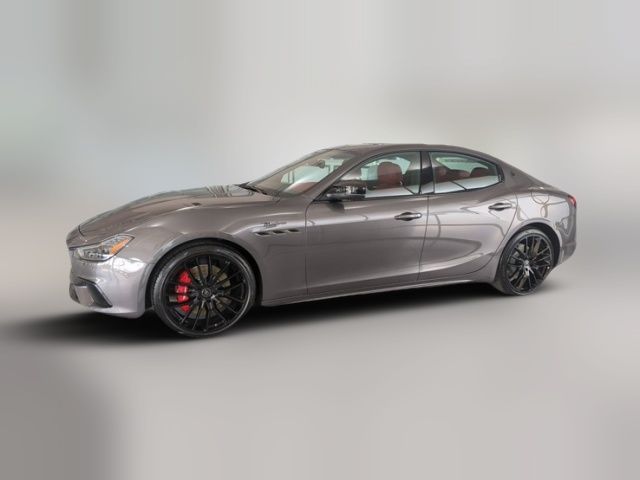 2023 Maserati Ghibli Modena Q4