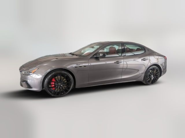 2023 Maserati Ghibli Modena Q4