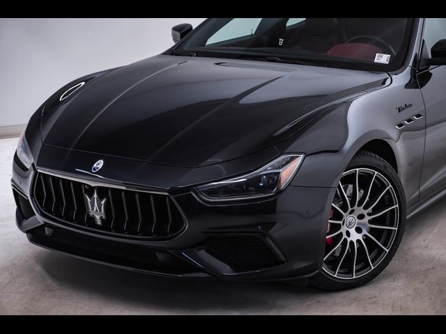 2023 Maserati Ghibli Modena Q4