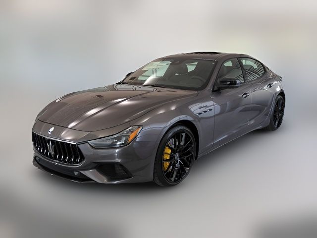 2023 Maserati Ghibli Modena Q4