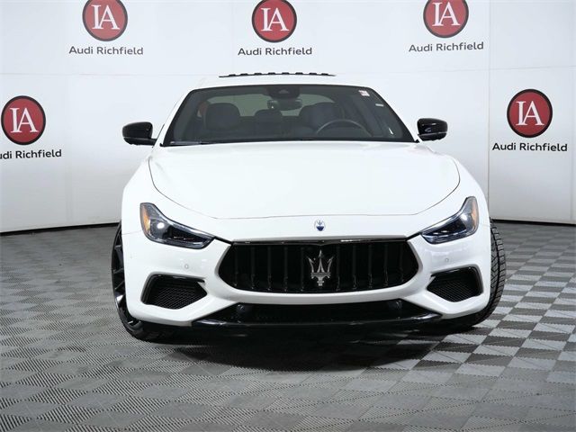 2023 Maserati Ghibli Modena Q4