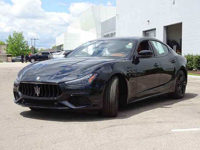 2023 Maserati Ghibli Modena Q4