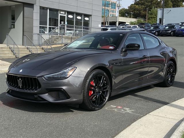 2023 Maserati Ghibli Modena Q4