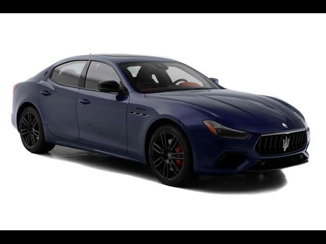 2023 Maserati Ghibli Modena Q4