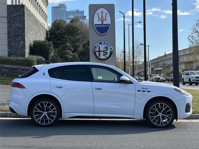 2023 Maserati Grecale Modena