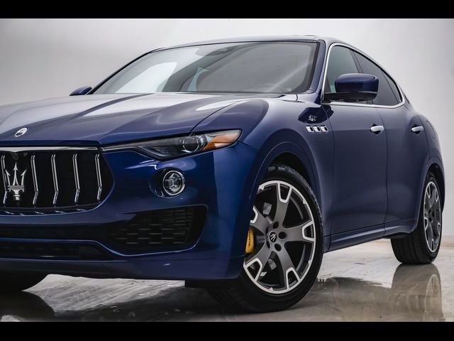 2023 Maserati Levante GT