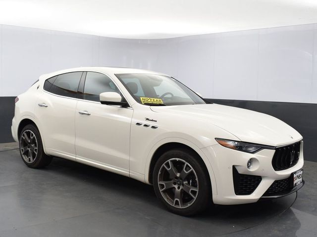 2023 Maserati Levante Modena