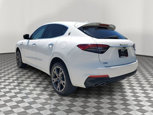 2023 Maserati Levante Modena