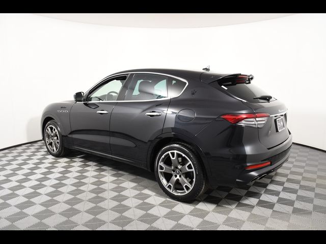 2023 Maserati Levante Modena