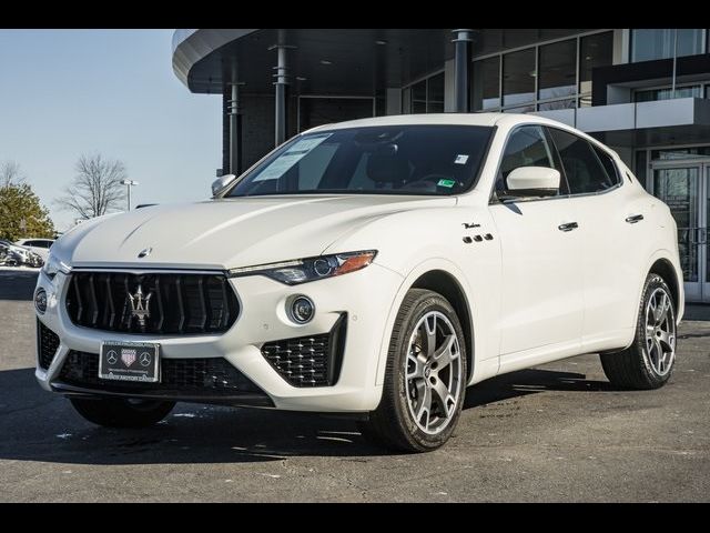 2023 Maserati Levante Modena