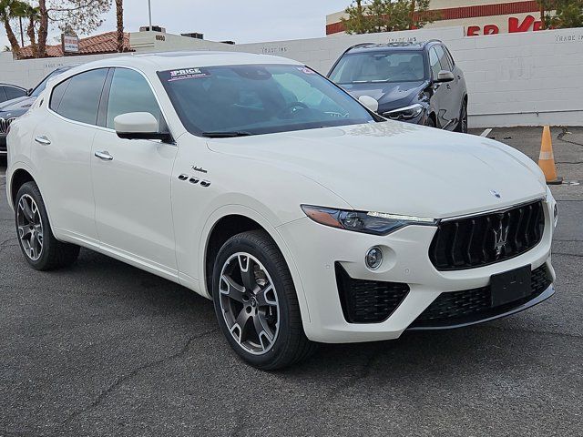 2023 Maserati Levante Modena