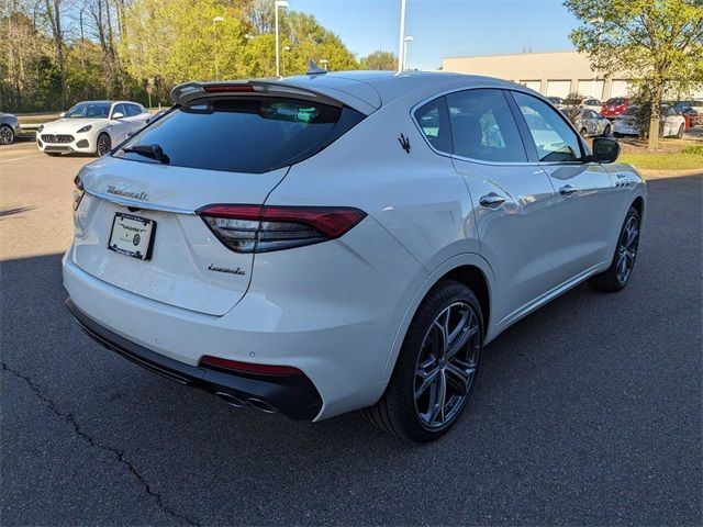 2023 Maserati Levante Modena