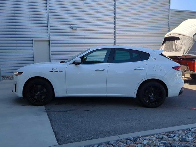 2023 Maserati Levante Modena