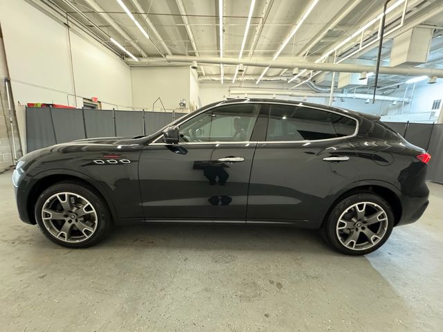 2023 Maserati Levante Modena