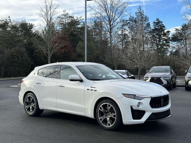 2023 Maserati Levante Modena