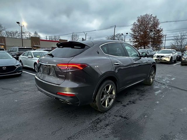 2023 Maserati Levante Modena