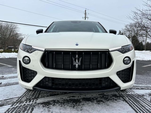 2023 Maserati Levante Modena