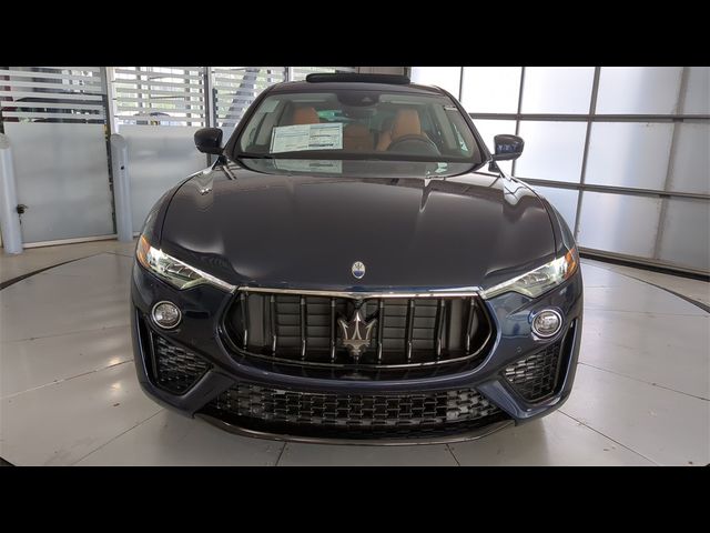 2023 Maserati Levante Modena