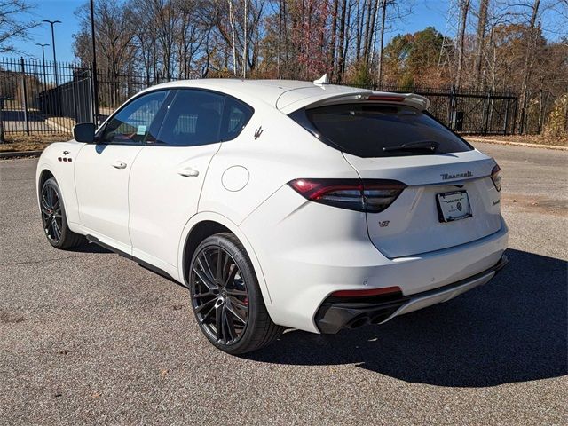 2023 Maserati Levante Trofeo