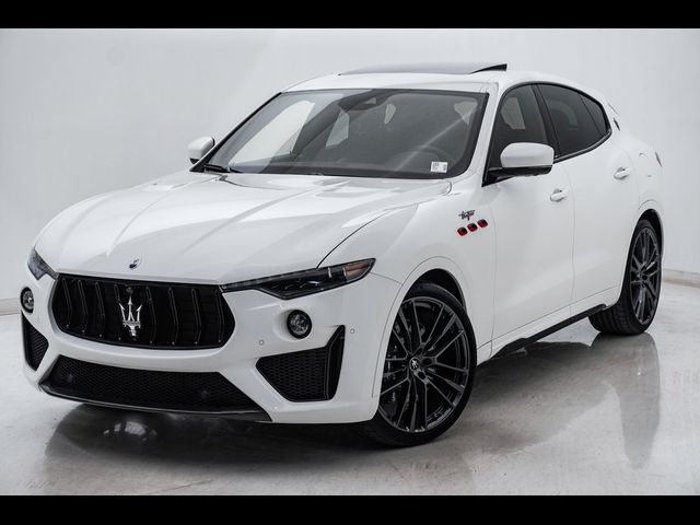 2023 Maserati Levante Trofeo