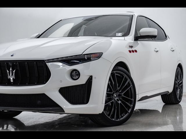 2023 Maserati Levante Trofeo