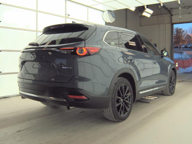 2023 Mazda CX-9 Carbon Edition