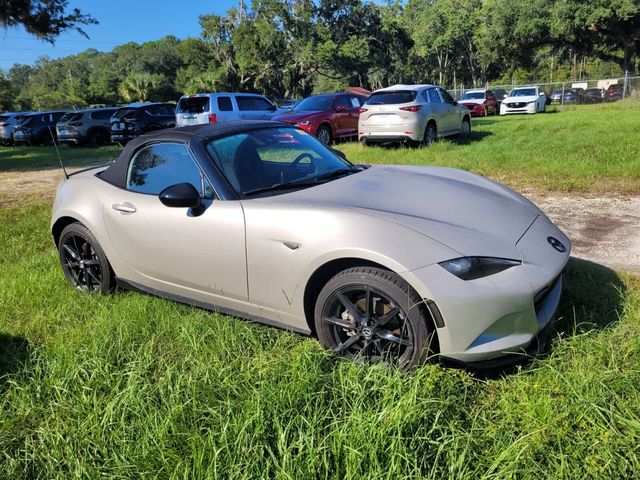 2023 Mazda MX-5 Miata Club